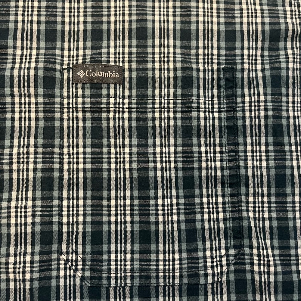 Columbia Sportswear Men's Blue Plaid Long Sleeve Casual Button Up Shirt - Picture 2 of 7